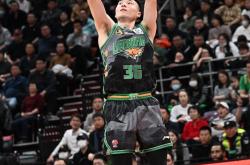 开云体育下载-球员暴发战斗力，实现个人突破