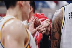 开云体育在线-尼姆队遭遇客场失利，难以突破困境