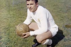 开云体育入口-皇马前锋连续进球，成为球队最大功臣