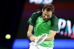 开云在线直播-包含西班牙网球队翻盘日本网球队，梅德韦杰夫送出助攻的词条