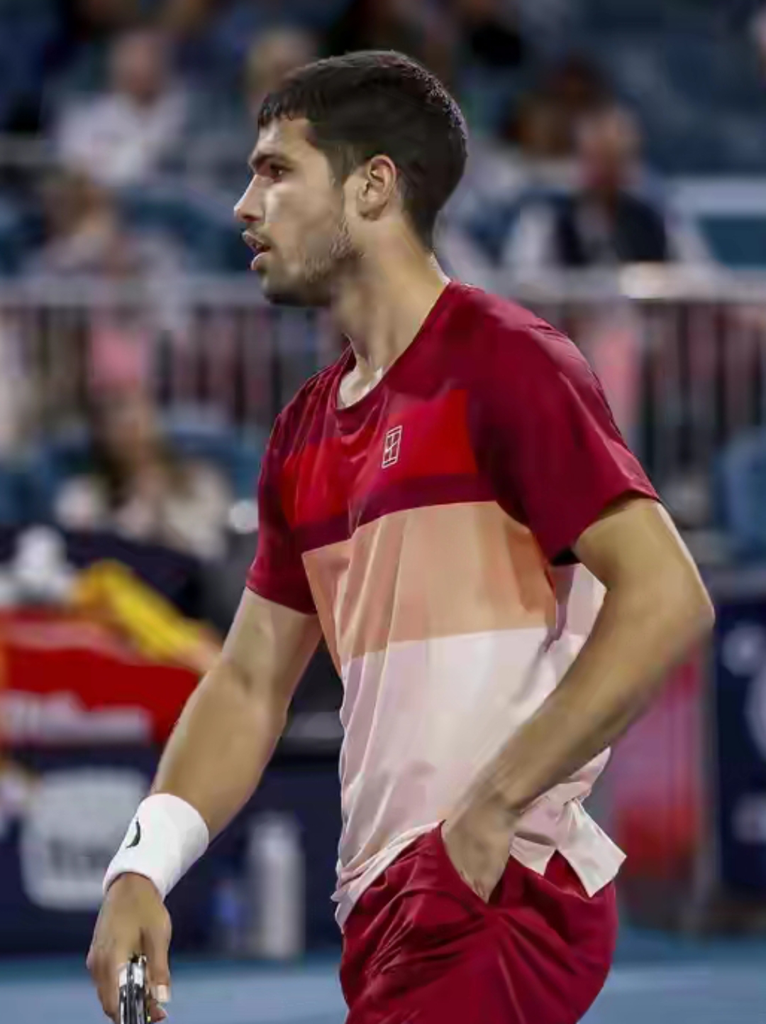 蒙特卡洛大师赛险胜美网，纳达尔带队取胜