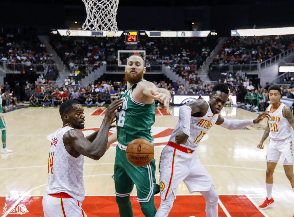 包含浙江队险胜天津队,塔图姆刷新纪录的词条 包含浙江队险胜天津队,塔图姆刷新纪录的词条