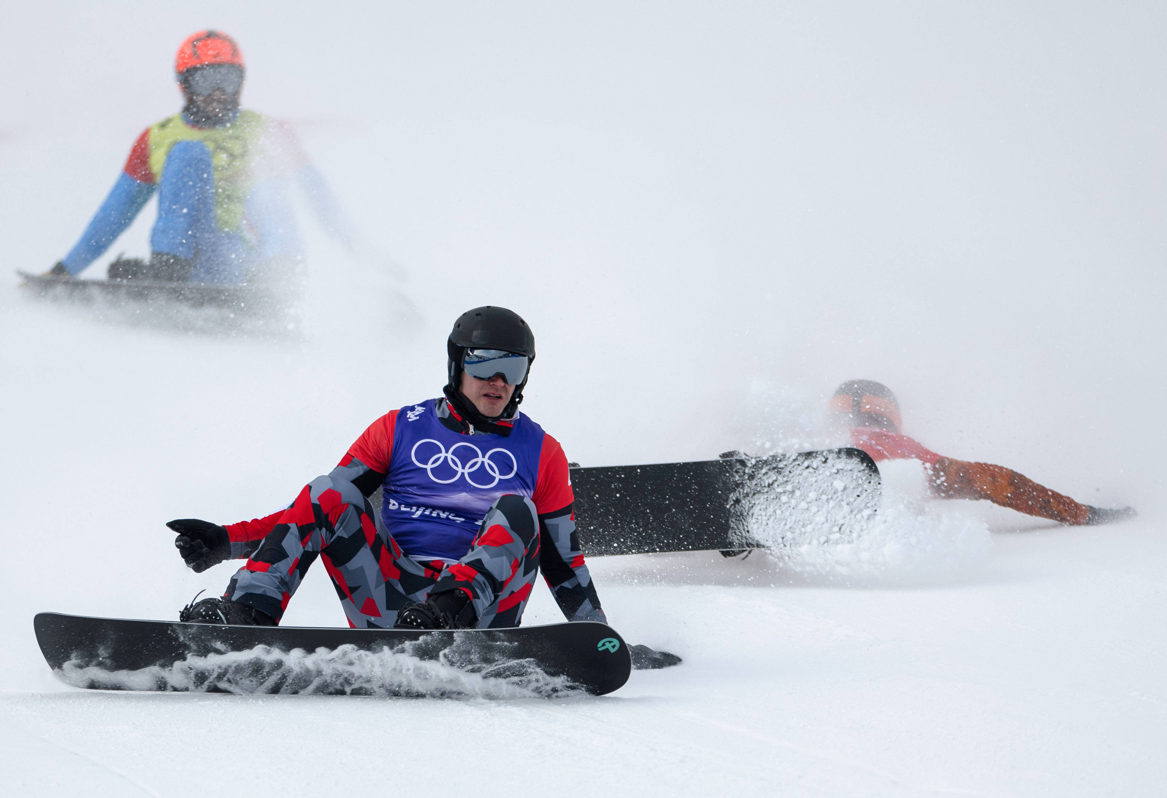 奥地利队成功卫冕滑雪比赛冠军