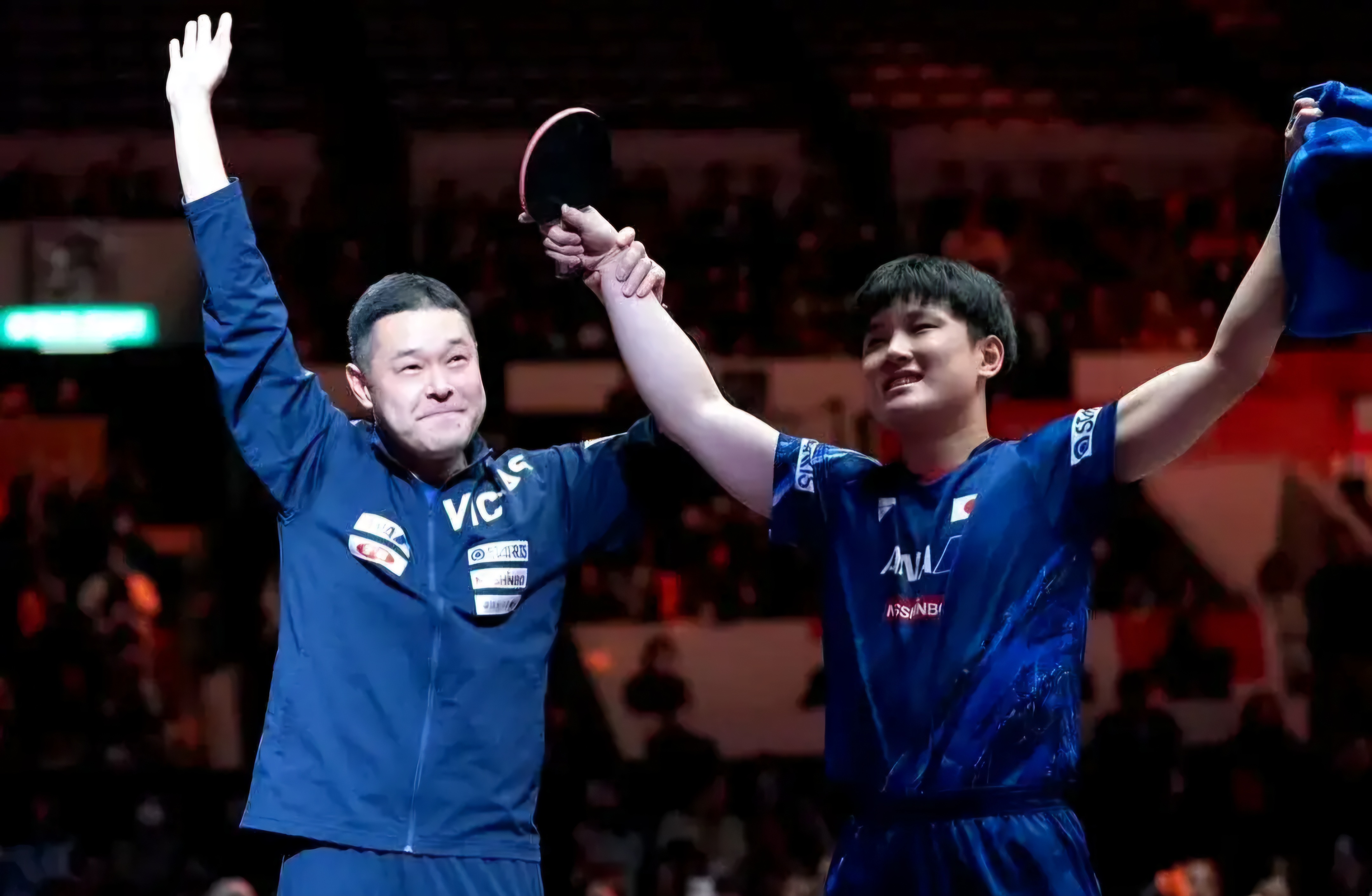 包含波兰乒乓球队逆转英国乒乓球队，张本智和打破历史纪录的词条