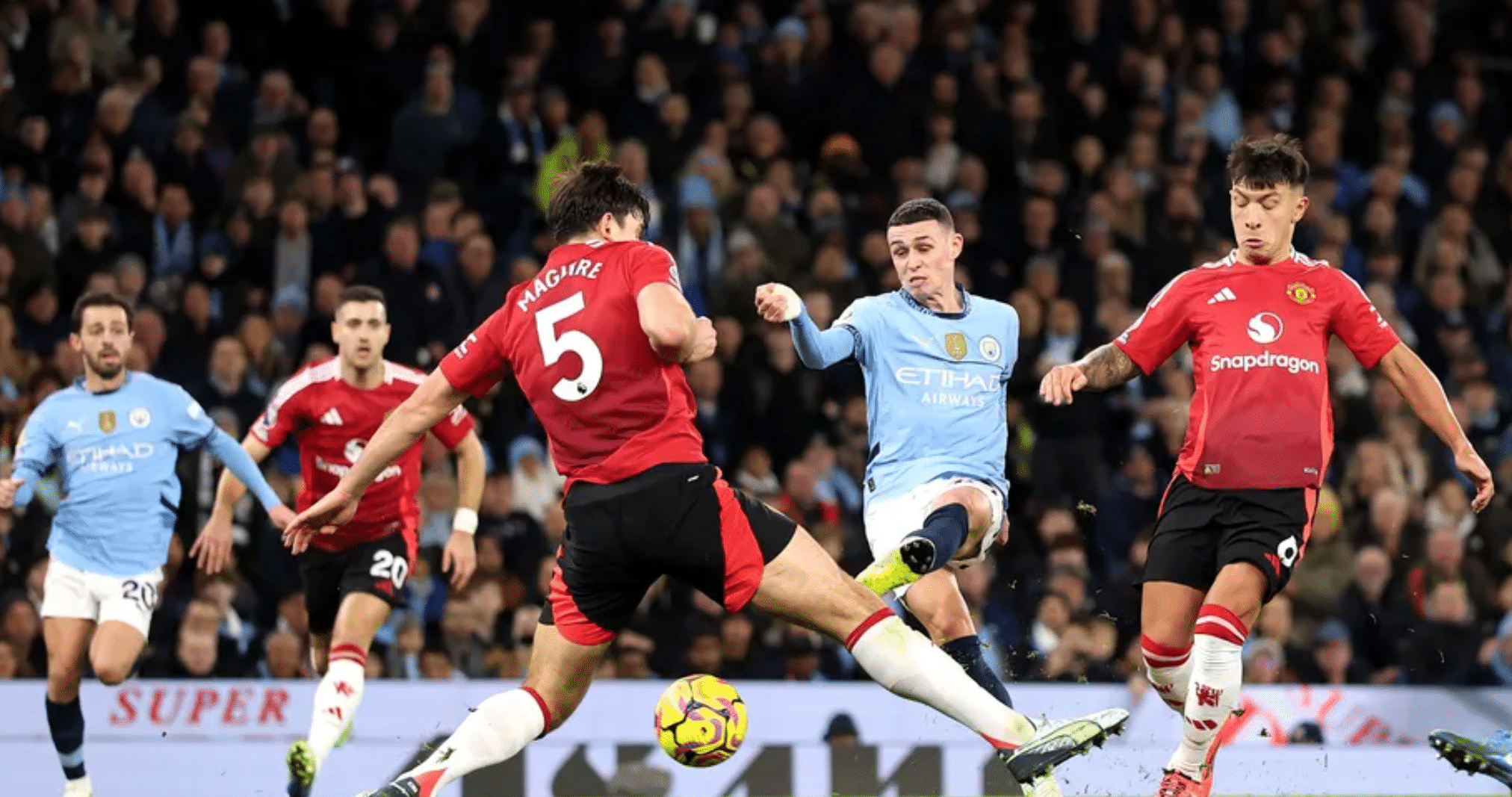 曼联碾压塞维利亚，姆巴佩三分雨点燃全场