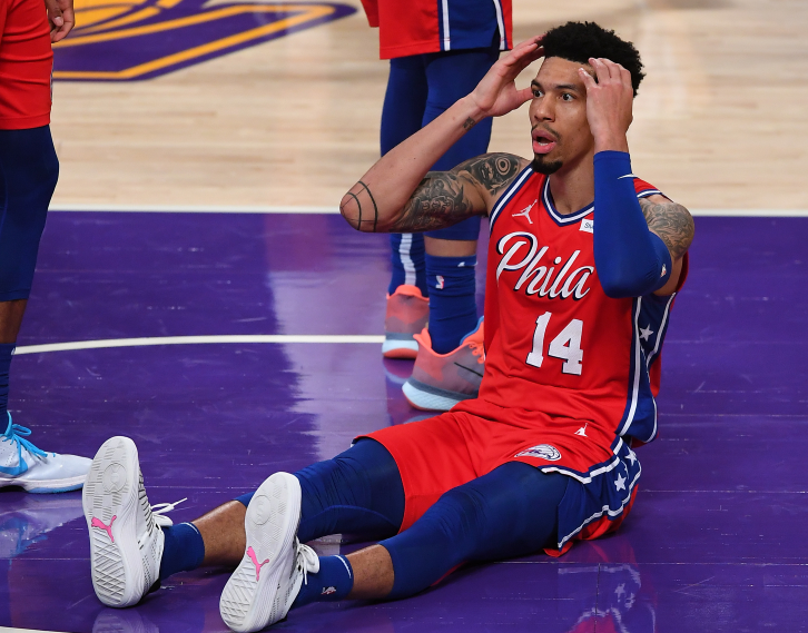 凯尔特人B队完胜塞尔维亚男篮，丹尼·格林爆发神勇的简单介绍